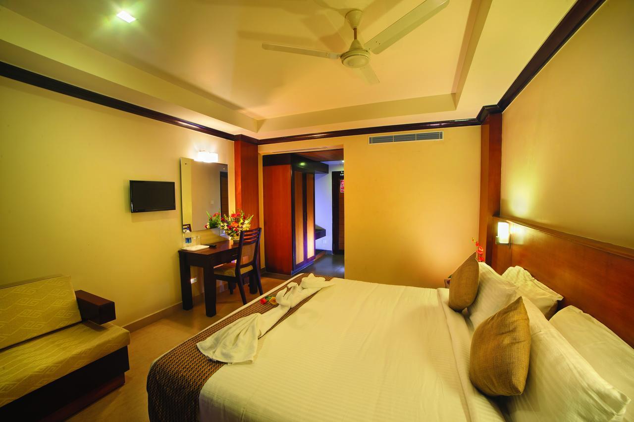Hotel Zodiac Regency Kollam Luaran gambar