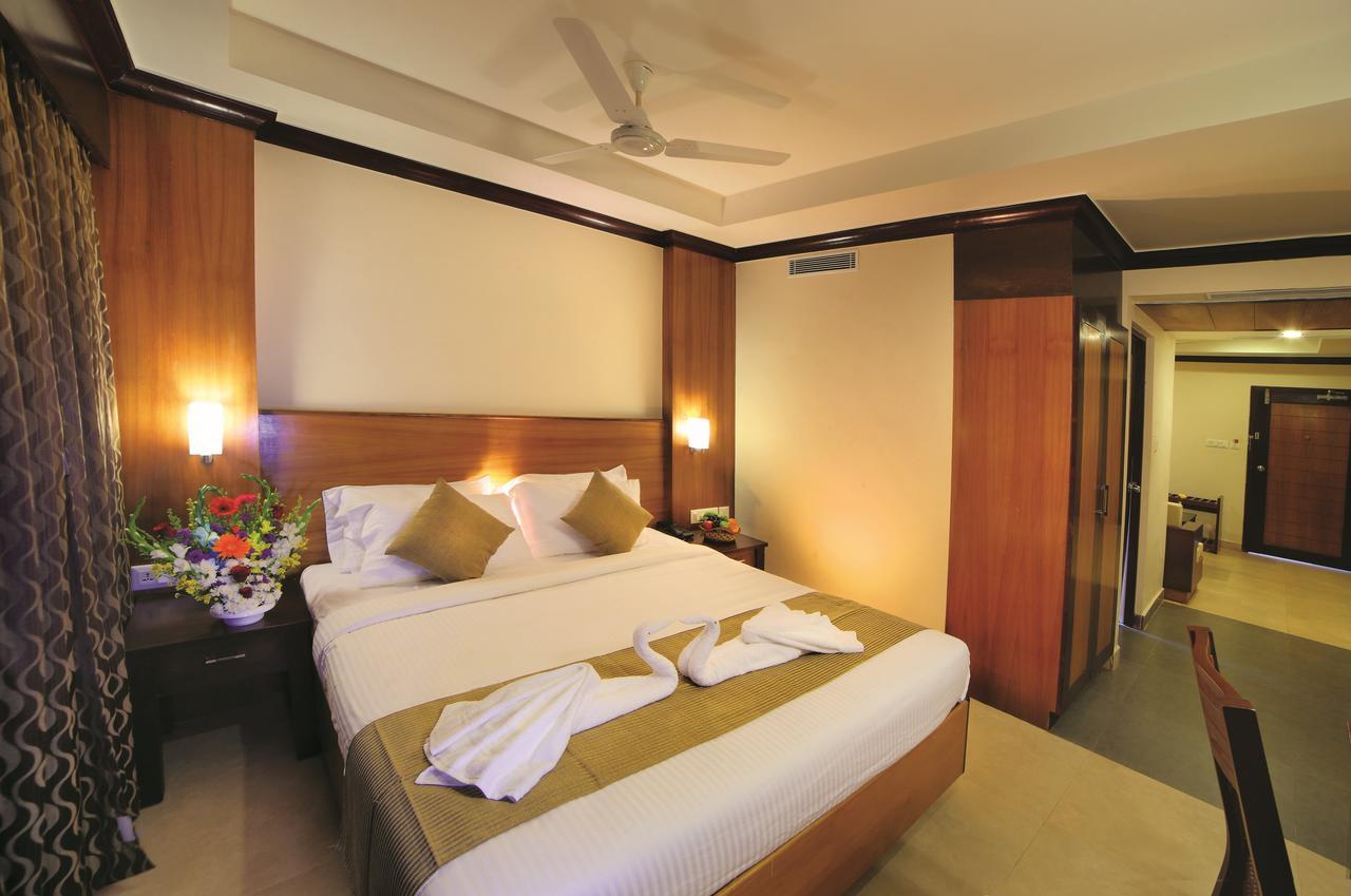 Hotel Zodiac Regency Kollam Luaran gambar
