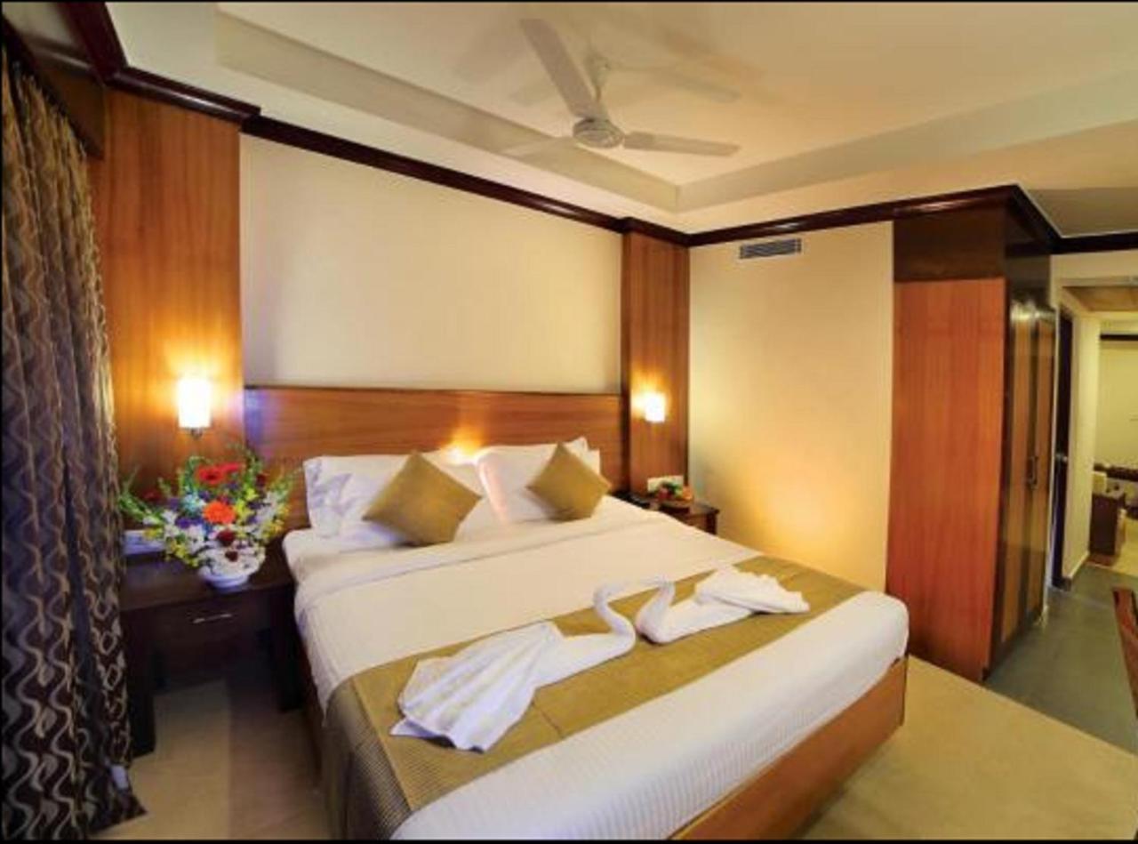 Hotel Zodiac Regency Kollam Luaran gambar